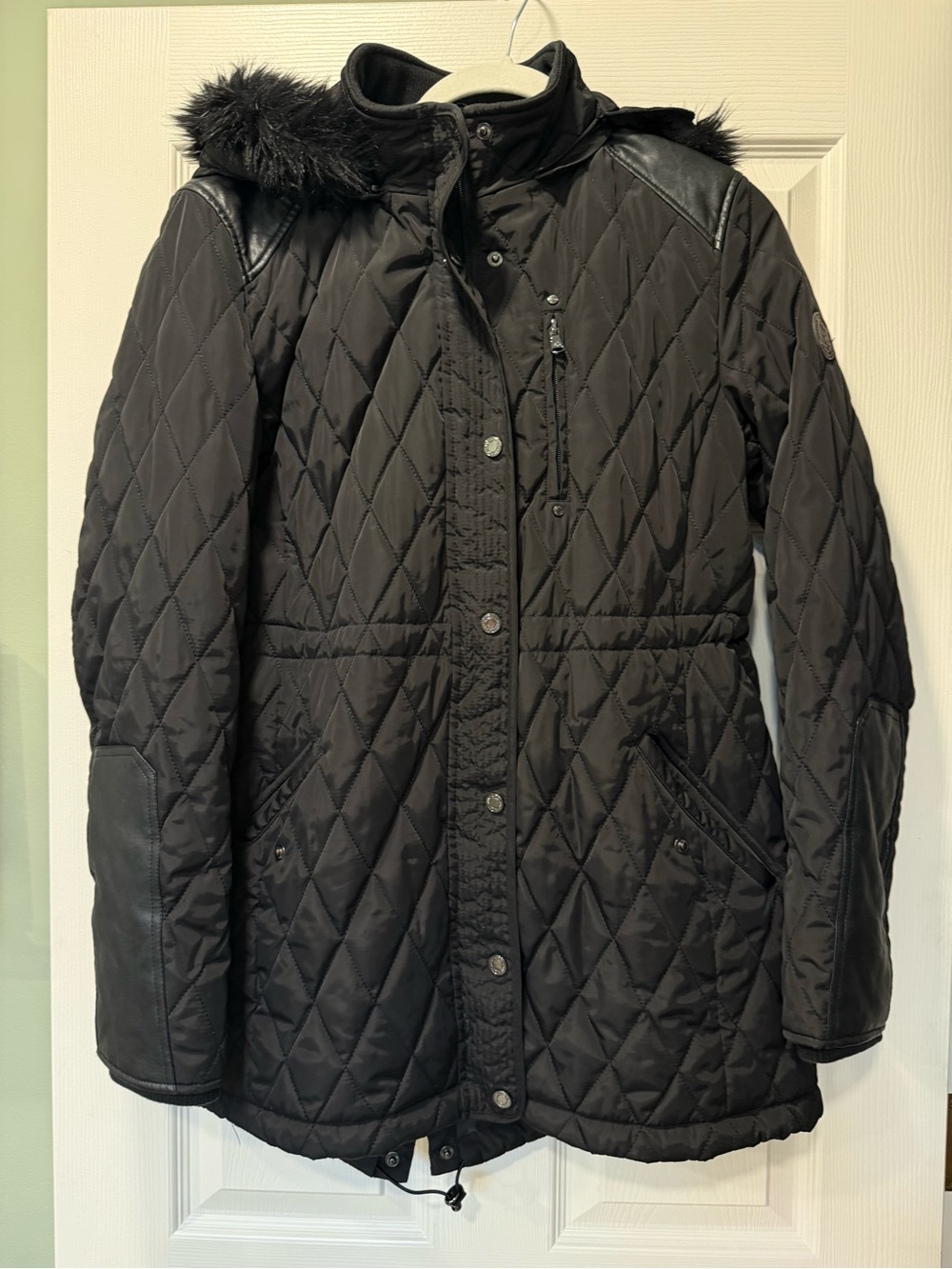 Women’s Lauren Ralph Lauren Quilted Coat With Leather Details and Fur Hood Trim
